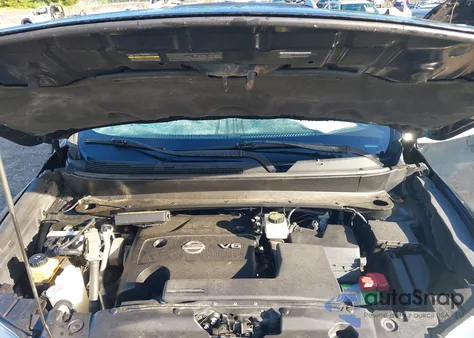 2014 Nissan Pathfinder Sl z USA, uszkodzony, nr VIN 5N1AR2MM7EC601927